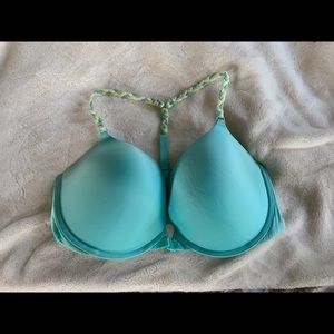 Victoria Secret Pigeonnant Push Up Bra